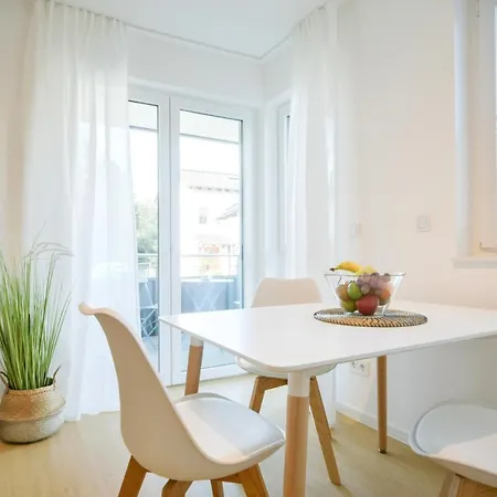 Charmantes 2-zi.-apartment Naehe S-bahn Apartamento *